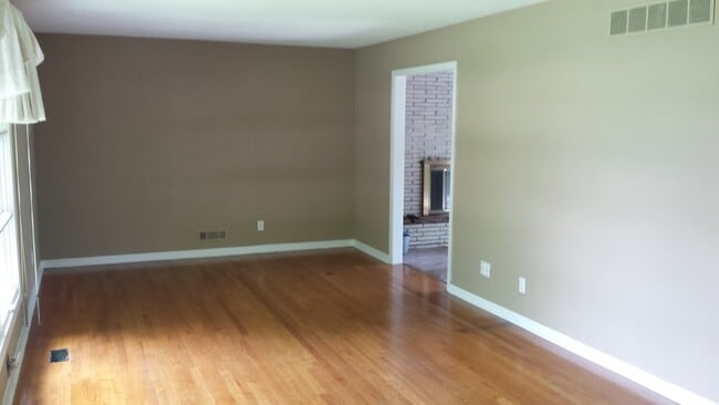 Living Room from entry - 6503 N Broadway