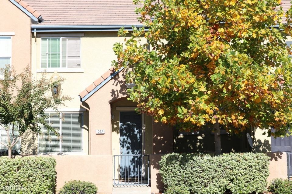 Foto del edificio - 202 Dante Cir