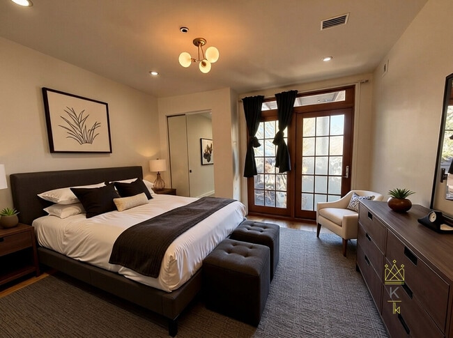 Building Photo - 40 Baxter St