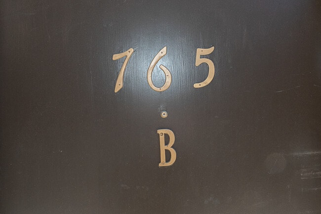 Building Photo - 765 N Ringgold St