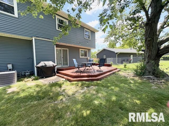 Foto del edificio - 6891 N Fox Point Dr