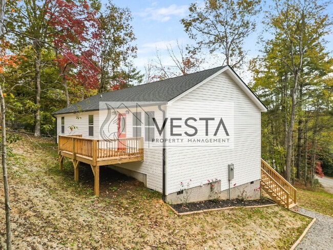 Foto del edificio - 2506 Turnpike Rd