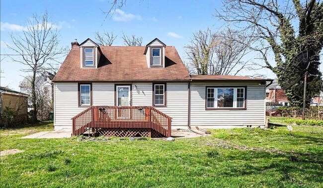Building Photo - 4806 Hazelwood Ave