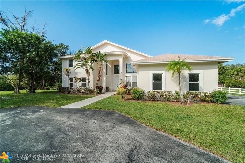 Foto principal - 5729 NW 80th Terrace