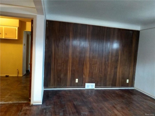 Foto del edificio - 12045 Ashton Ave