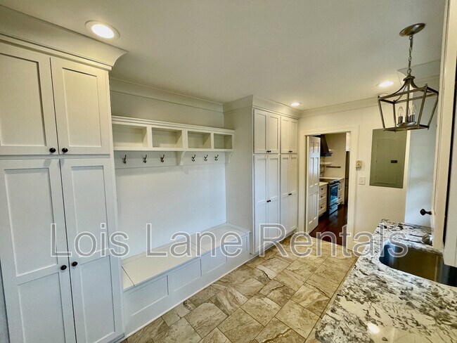 Foto del edificio - 3 1/2 Saint Michaels Alley