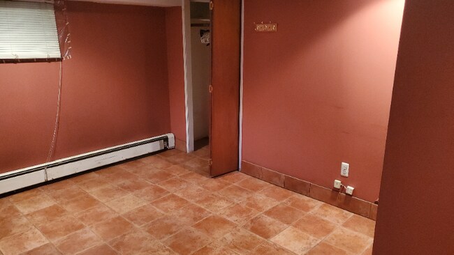 Foto del edificio - 249 Ackerman Ave