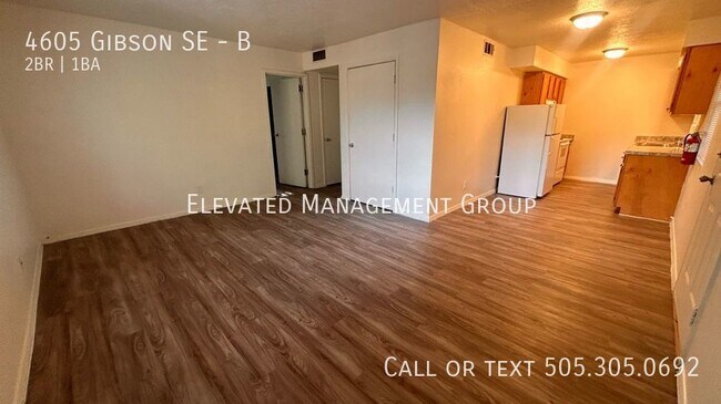 Building Photo - Beatiful first floor unit!!! 2 Bedroom Rea...