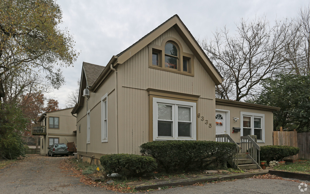 Foto principal - 6335 Beechmont Ave