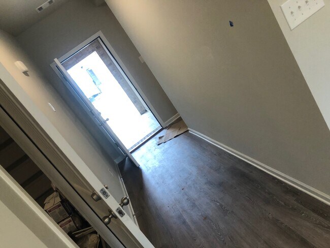 Building Photo - 44160 Covington Ridge Dr