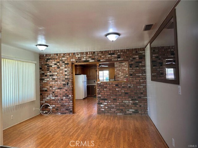 Foto del edificio - 264 Grandview Dr