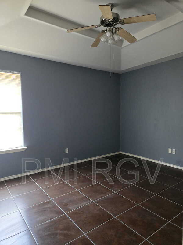 Building Photo - 1711 Tampa St