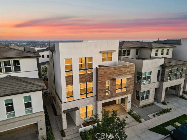 Foto del edificio - 1155 Poppy Ct