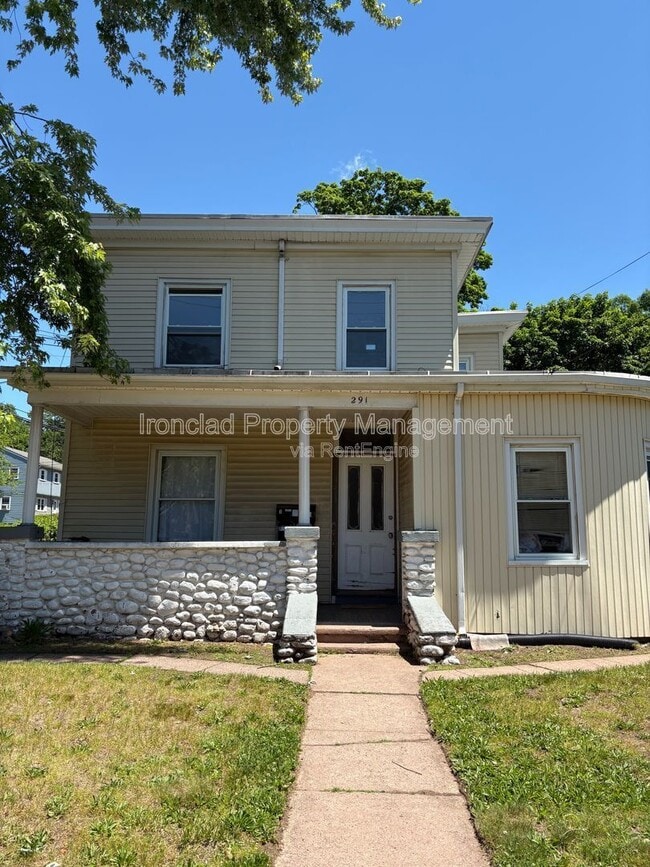 Photo - 291 Spruce St Apartment