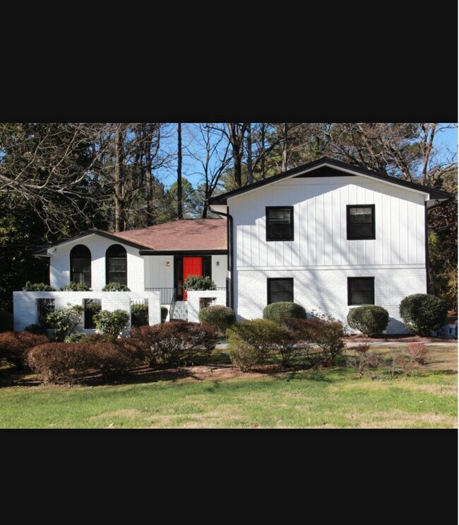 Building Photo - 1524 Brompton Ct