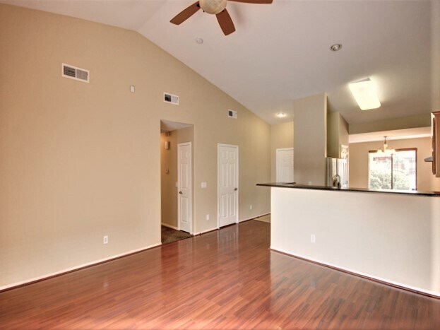 Building Photo - 7202 S 45th Ave