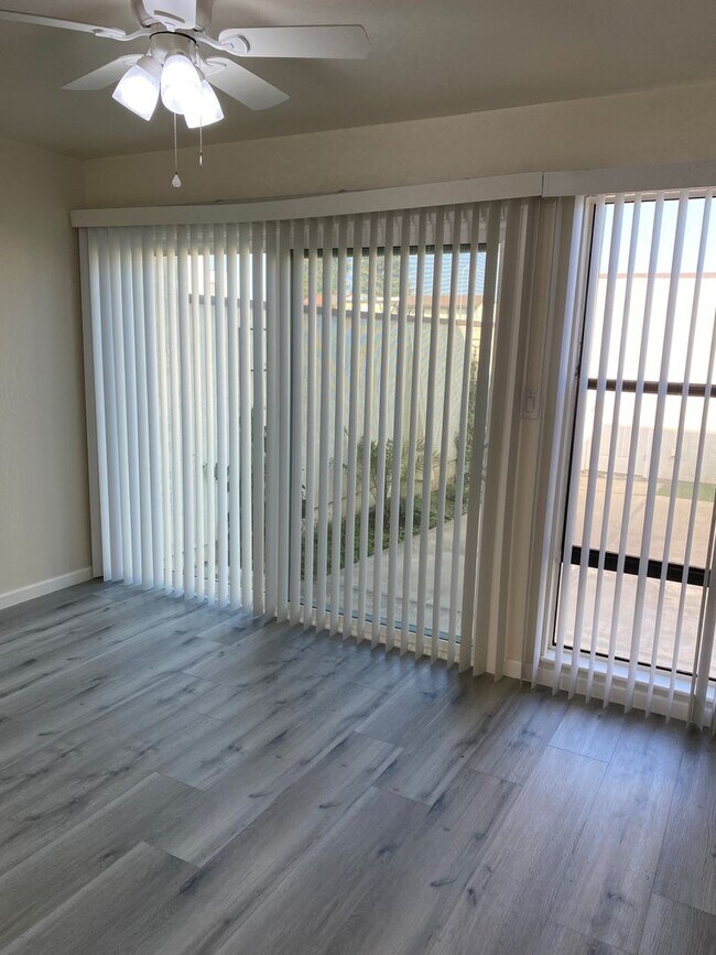 Building Photo - 1335 Aquarius Ct