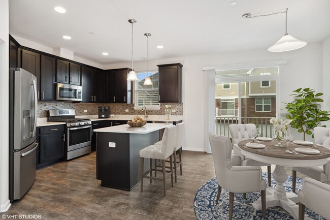 Building Photo - 4465 Monroe Ct