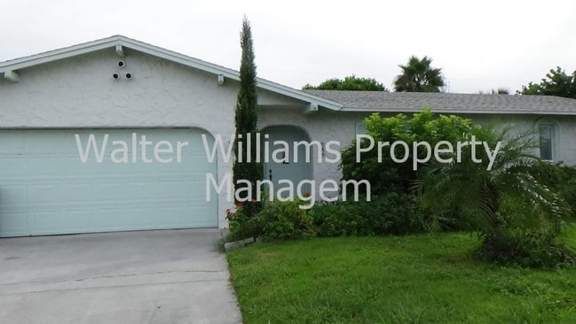 Building Photo - 24 Wisteria Dr