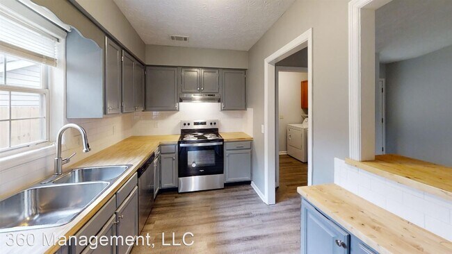 Building Photo - 4 br, 2 bath House - 826 Chickasaw Ave