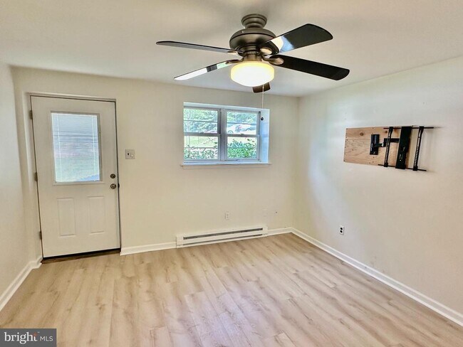 Foto del edificio - 333 Lacey Ave