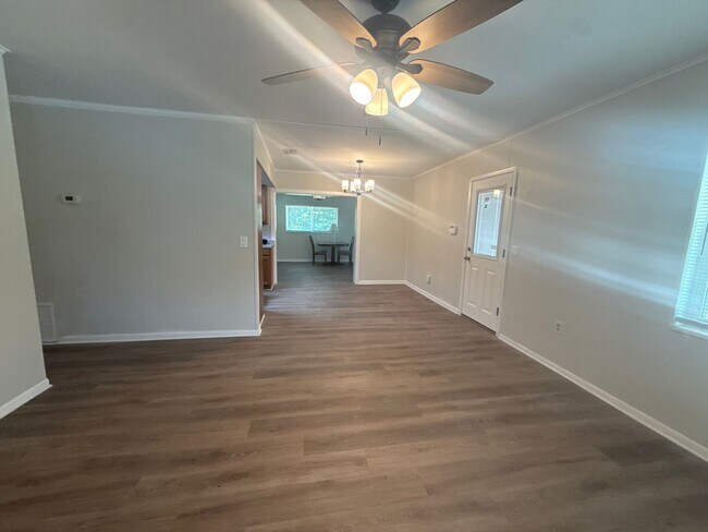 Foto del edificio - Newly renovated 3/1 close to St Road 441