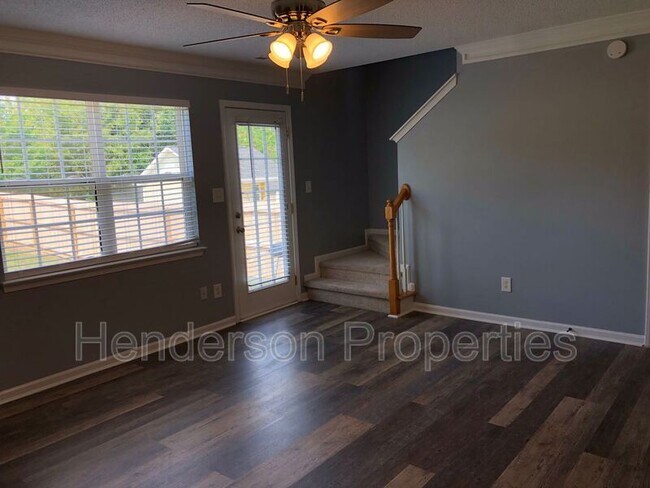 Building Photo - 2620 Wind Song Ct