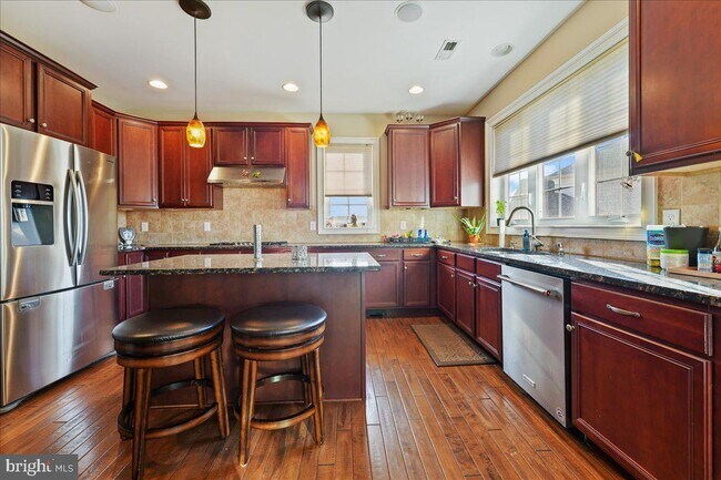 Building Photo - 178 Pratt Ln