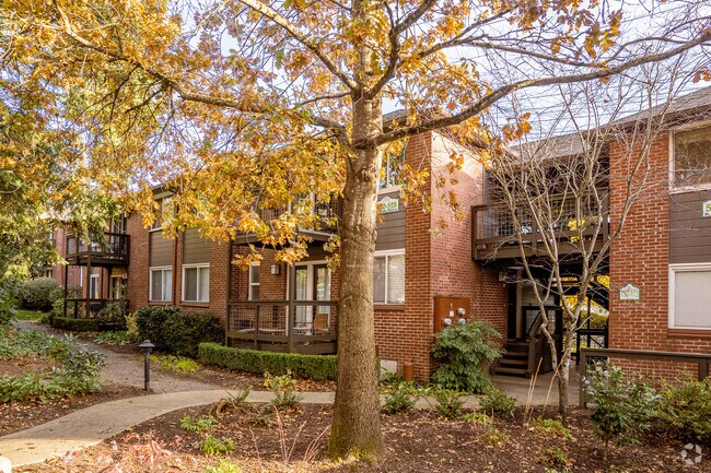 Exterior - 540 S State St