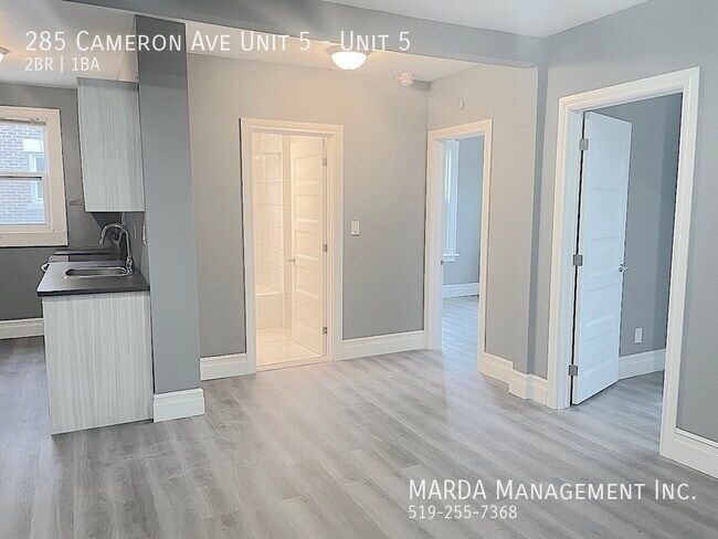 Building Photo - MODERN 2 BED 1 BATH NEAR UNIVERSITY OF WINDSOR! +HYDRO