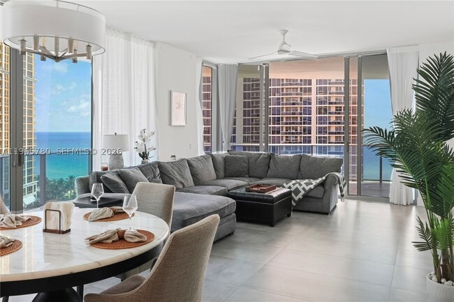 Foto del edificio - 17550 Collins Ave