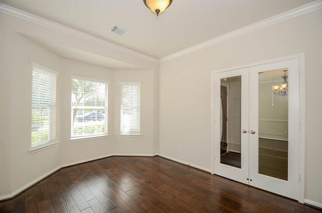 Building Photo - 2826 Firecrest Dr