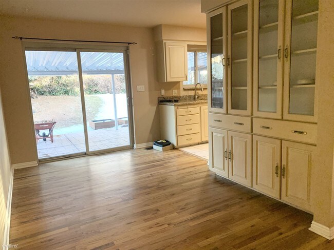 Foto del edificio - 4 br, 2.5 bath House - 4367 S 2900 E