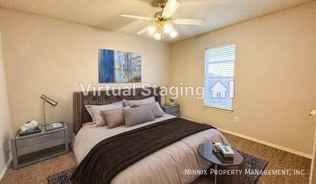 Foto del edificio - 10604 Boston Ave