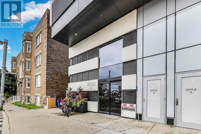 Building Photo - 501 St Clair Ave W