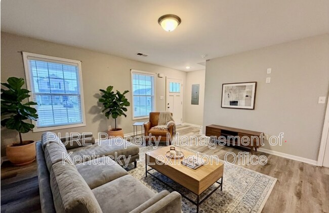Building Photo - 2014 Dolly Dr