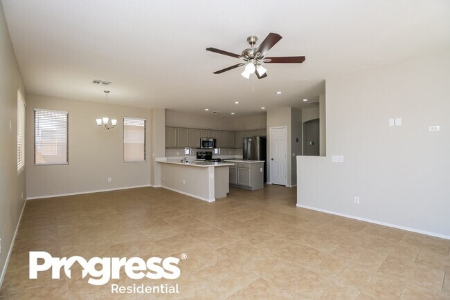 Foto del edificio - 3357 E Powell Way