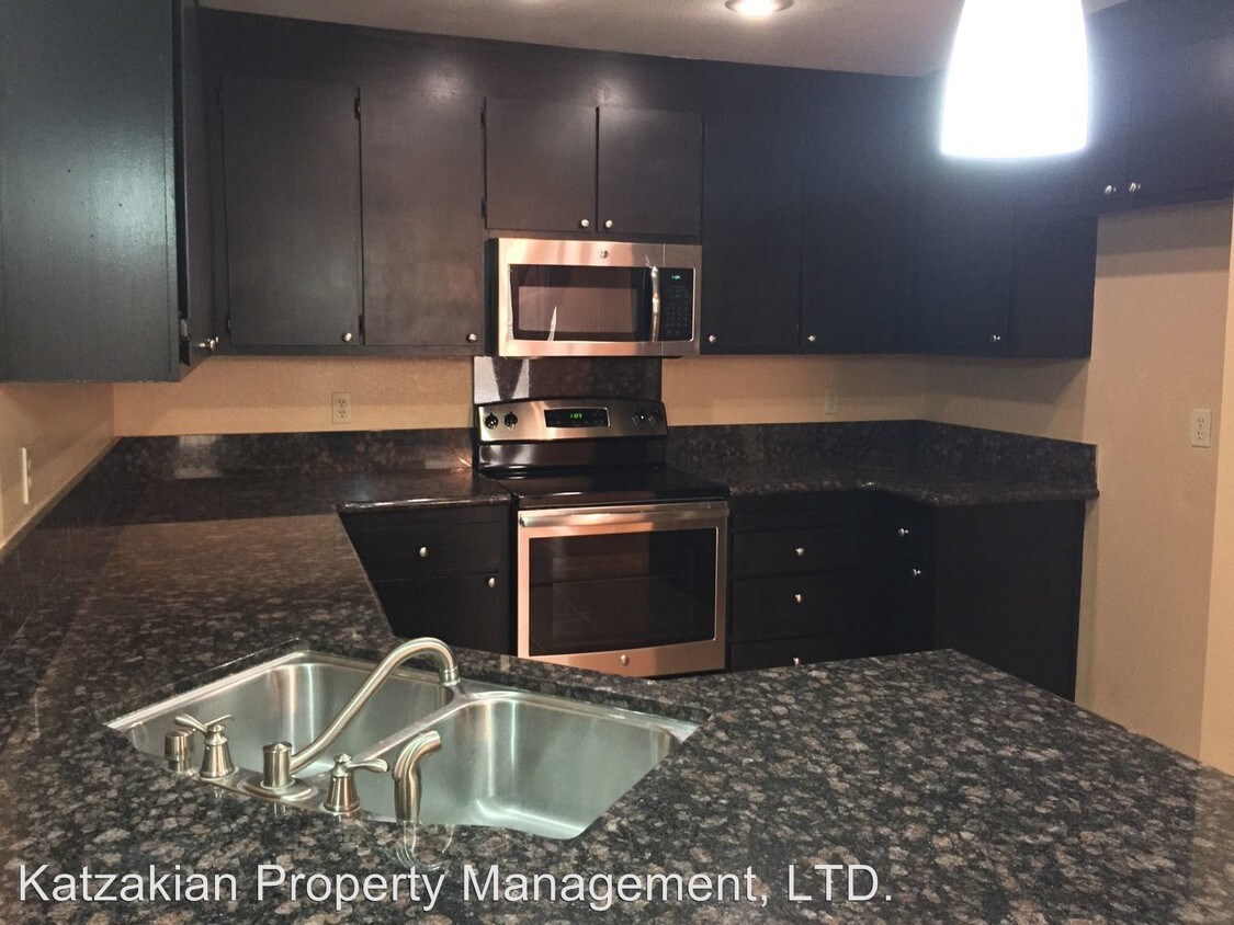 Foto principal - 2 br, 2 bath House - 1479 W. Swain Rd.