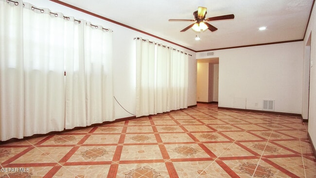 Foto del edificio - 356 Coral Hills Rd