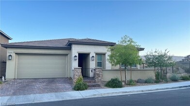 Building Photo - 12389 Valley Chase Ave
