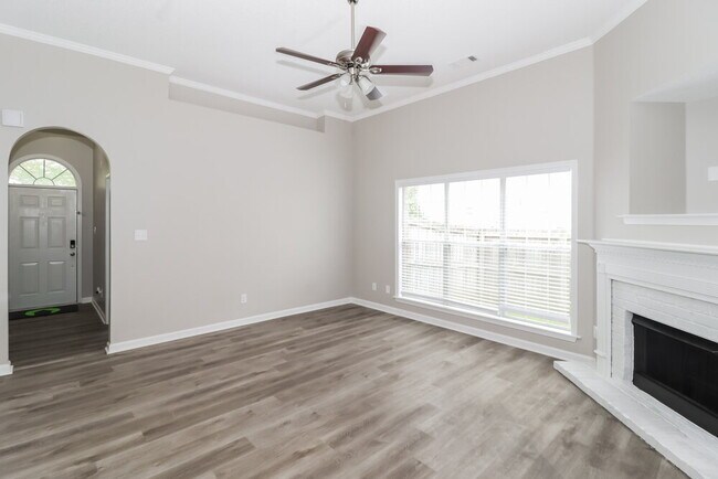 Foto del edificio - 8645 Valmont Cir