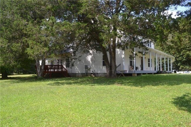 Building Photo - 2832 Old Villa Rica Rd