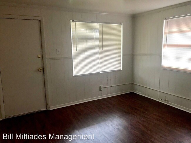 Building Photo - 3 br, 1 bath House - 30 Burke Ave.