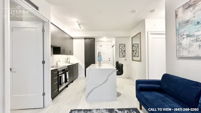 Building Photo - 36 Elm Dr W