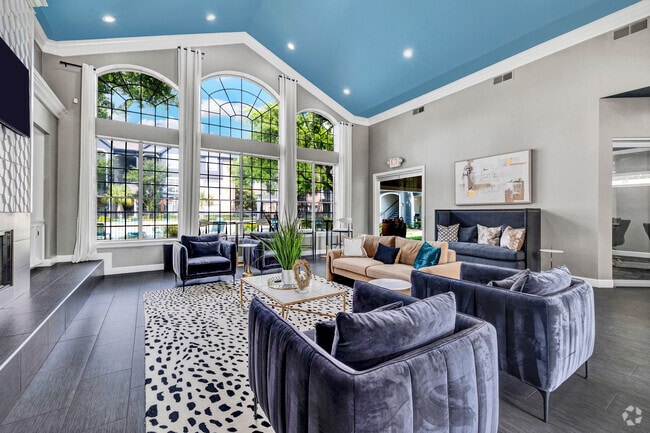 Interior Photo - Stonewood