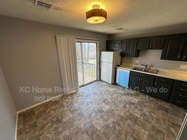 Foto del edificio - 4715 Switzer Rd