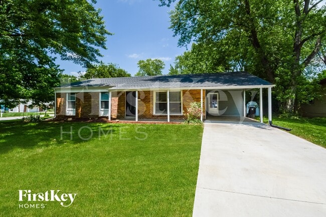 Building Photo - 12465 Larkwood Dr