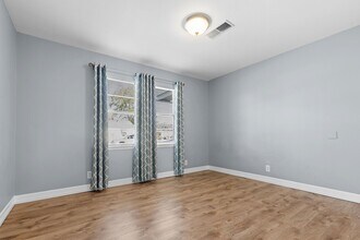 Building Photo - 1051 Ave A