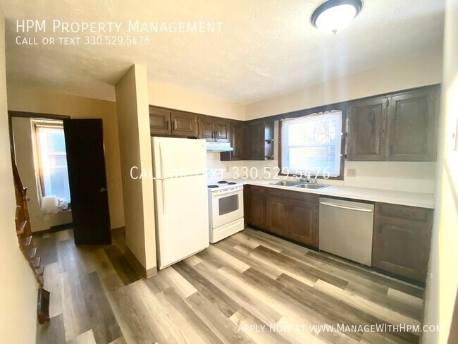 Building Photo - Half Off First Month Rent Special