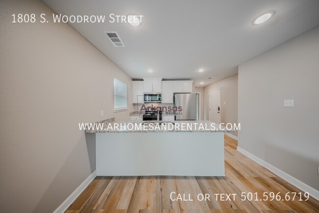 Foto del edificio - 1808 S Woodrow St